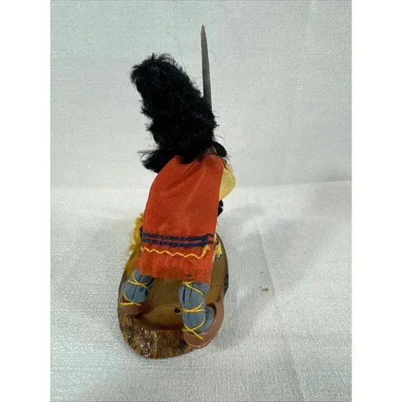 Russian Wood Hand Carved Man‎ Holding knife & 5" Tree Figurine Made in USSR Vtg - Picture 6 of 9